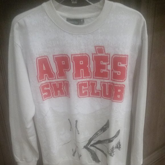 Chemistry Other - NWT Chemistry Apres Ski Club Graphic Sweater unisex